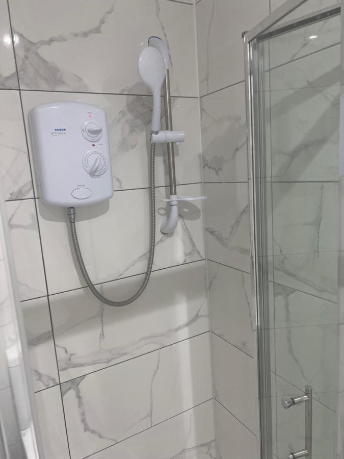Wisdom Care: The Orpington Cutie Hotel Екстериор снимка